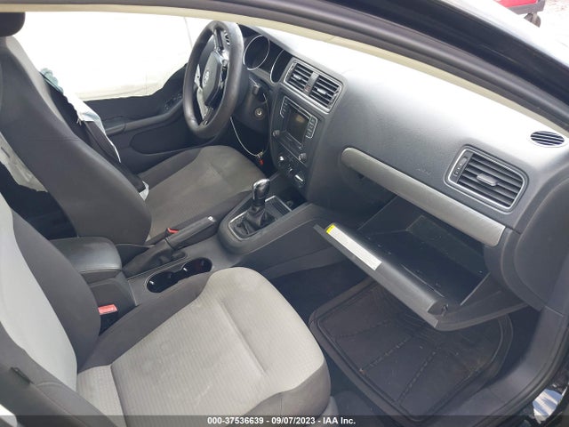 3VW2B7AJ1HM377994 Volkswagen Jetta 1.4t S