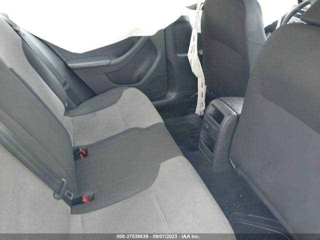 3VW2B7AJ1HM377994 Volkswagen Jetta 1.4t S