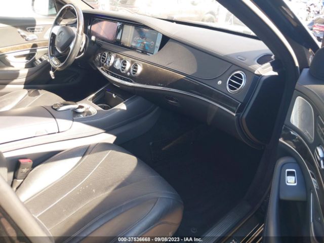 WDDUG8CB1FA178937 Mercedes-Benz S-class S 550