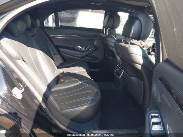 WDDUG8CB1FA178937 Mercedes-Benz S-class S 550