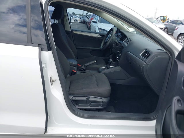 3VWD67AJXGM391761 Volkswagen Jetta Sedan 1.4t Se