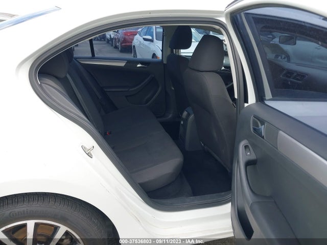 3VWD67AJXGM391761 Volkswagen Jetta Sedan 1.4t Se