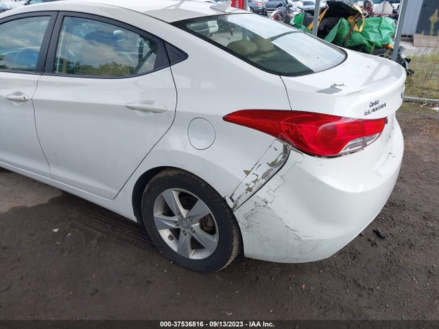 2013 HYUNDAI ELANTRA GLS PZEV VIN: 5NPDH4AE8DH342221