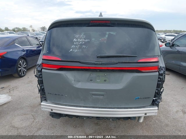 Chrysler Pacifica Hybrid Touring L 2022 2C4RC1L78NR121689 Image 16