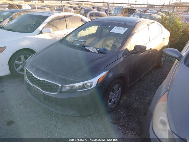 KIA FORTE LX 2018 3KPFK4A78JE282338 Image 2