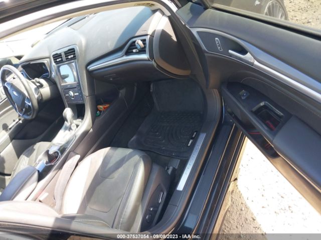 3FA6P0K9XGR320119 Ford Fusion Titanium