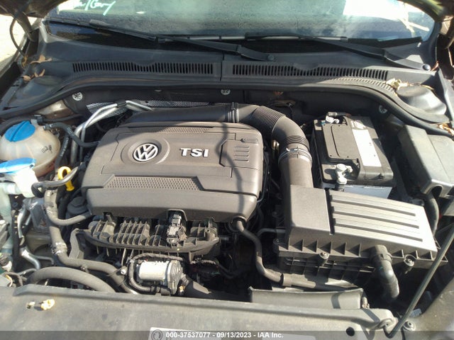 3VWD17AJ4EM228633 Volkswagen Jetta Sedan Se