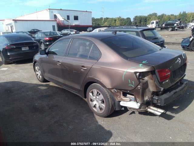 3VWD17AJ4EM228633 Volkswagen Jetta Sedan Se