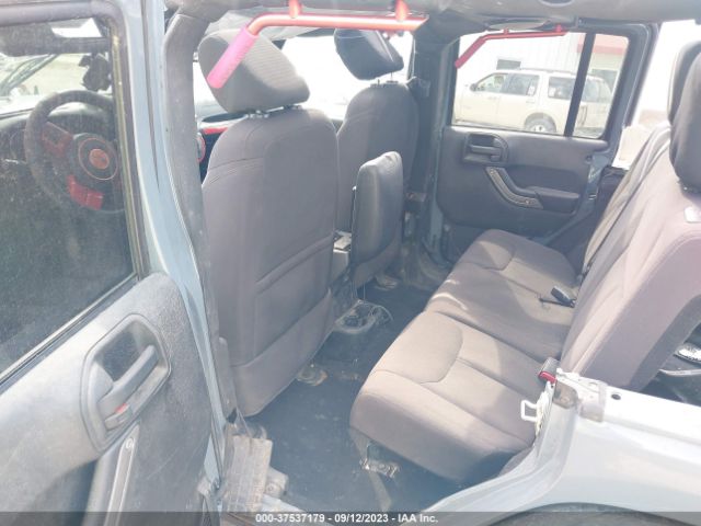 1C4BJWDG5EL305225 Jeep Wrangler Unlimited Sport