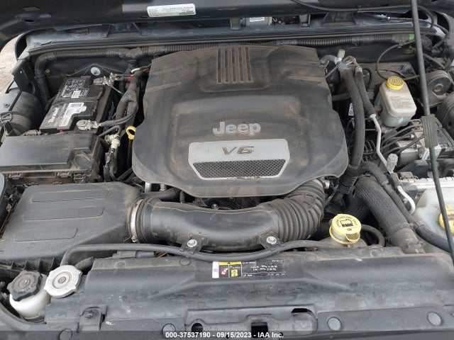 1C4BJWEG9HL597495 Jeep Wrangler Unlimited Sahara