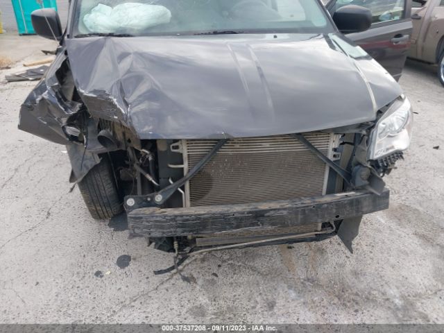 2C4RDGBG8FR735855 Dodge Grand Caravan American Value Pkg