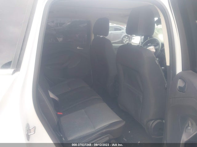 2017 FORD ESCAPE SE VIN: 1FMCU0G95HUD44915