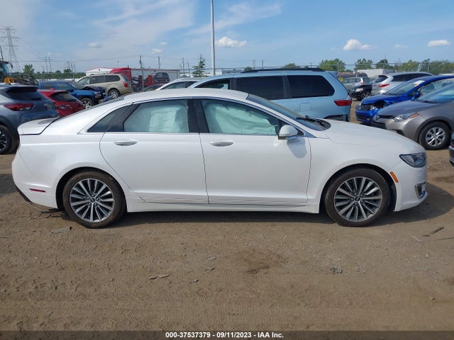 3LN6L5C98HR663560 Lincoln MKZ SELECT