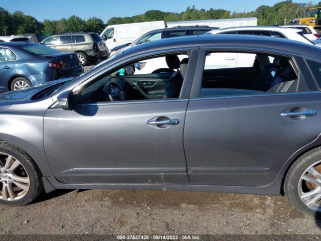 1N4BL3AP7FC163853 Nissan Altima 3.5 Sl