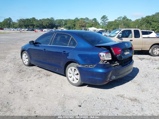 2013 VOLKSWAGEN JETTA SEDAN SE VIN: 3VWDP7AJ6DM288555