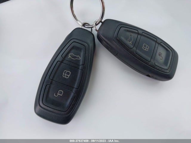 2012 FORD FOCUS TITANIUM VIN: 1FAHP3J23CL258344