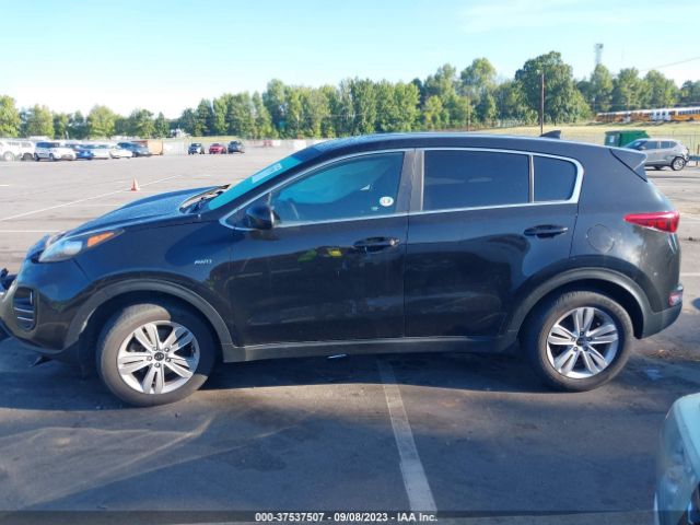 KNDPMCAC2J7367682 KIA Sportage Lx