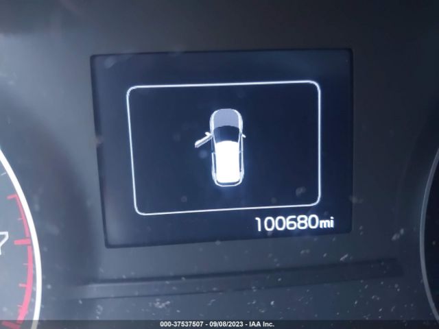 KNDPMCAC2J7367682 KIA Sportage Lx