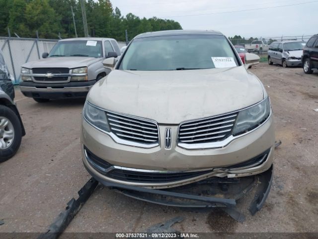 2LMPJ6LR0HBL52157 Lincoln Mkx Reserve