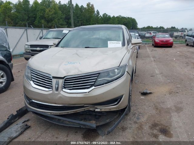 2LMPJ6LR0HBL52157 Lincoln Mkx Reserve