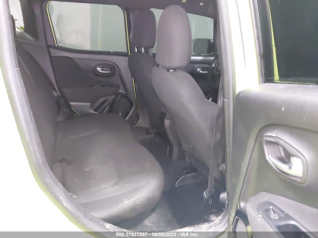 ZACCJBAB5JPH71927 Jeep Renegade Upland Edition