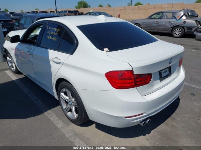 WBA3C1C58FK120155 BMW 3 Series 328i