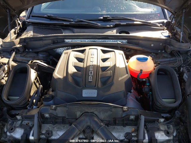 2018 PORSCHE MACAN WP1AB2A55JLB38104 Photo 9