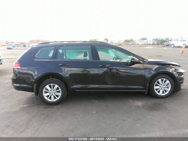 3VWC17AU9GM504359 Volkswagen Golf Sportwagen Tsi S