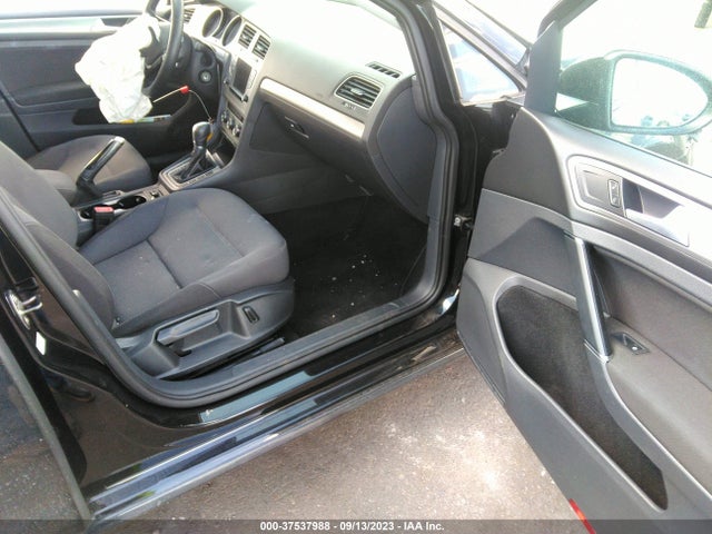 3VWC17AU9GM504359 Volkswagen Golf Sportwagen Tsi S