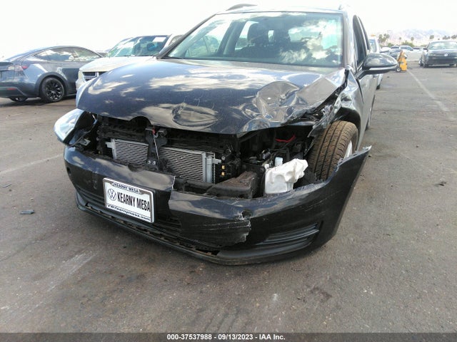 3VWC17AU9GM504359 Volkswagen Golf Sportwagen Tsi S