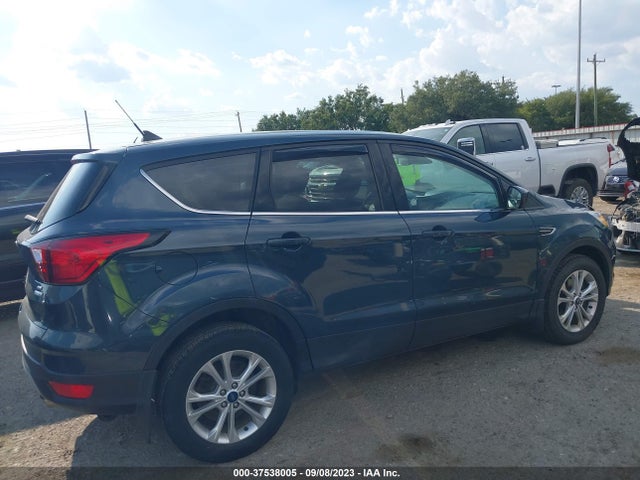 Ford ESCAPE SE 2019 1FMCU9GD0KUA15605 Image 5