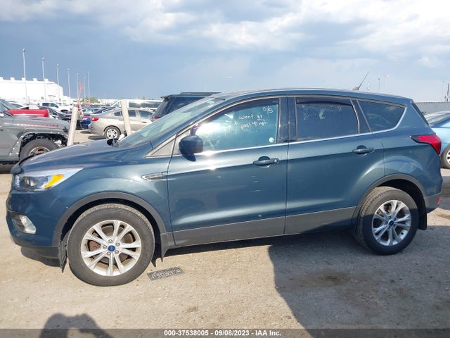 Ford ESCAPE SE 2019 1FMCU9GD0KUA15605 Image 6