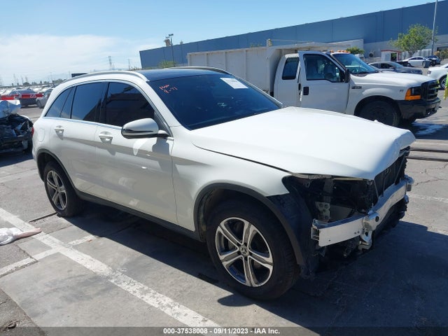 Mercedes-Benz Glc Glc 300 2018 WDC0G4JB6JV042514 Image 1