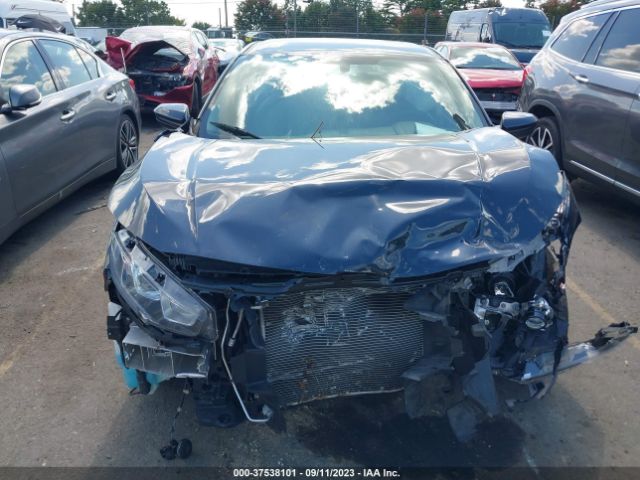 2HGFC2F59JH579827 Honda Civic Sedan Lx