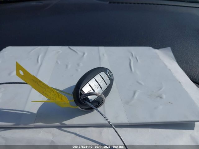 5N1DR2MN7HC902806 Nissan Pathfinder Sv