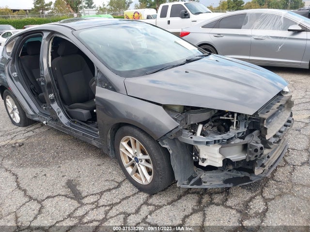 2015 FORD FOCUS SE VIN: 1FADP3K25FL307397
