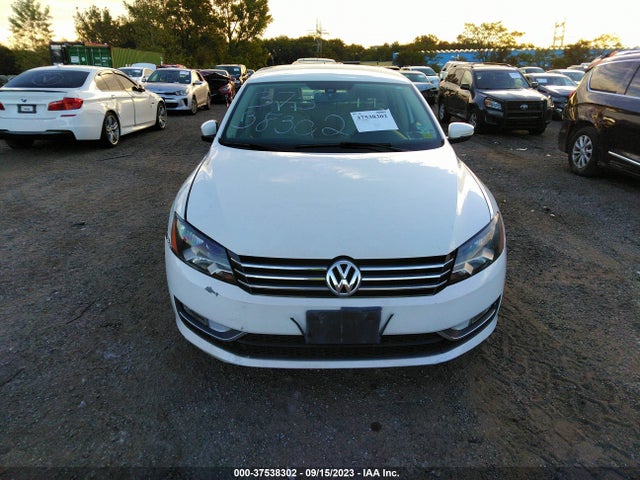 2015 VOLKSWAGEN PASSAT 1.8T LIMITED EDITION VIN: 1VWAT7A39FC074938