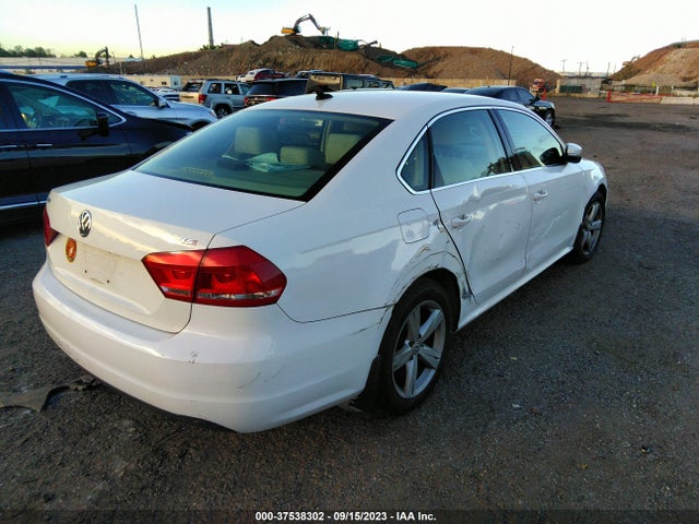 2015 VOLKSWAGEN PASSAT 1.8T LIMITED EDITION VIN: 1VWAT7A39FC074938