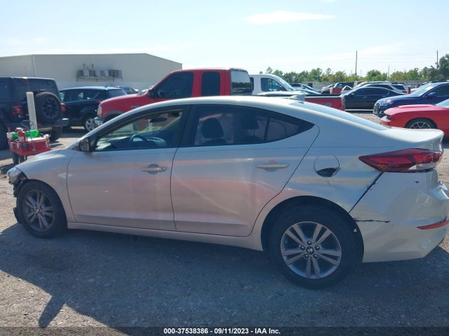 2017 HYUNDAI ELANTRA SE VIN: KMHD84LF4HU378274