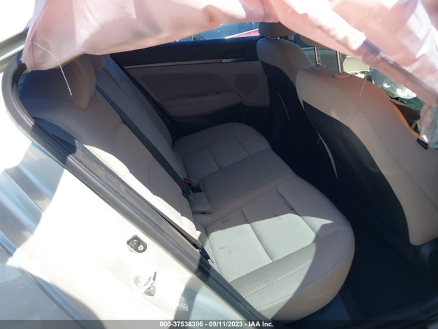 2017 HYUNDAI ELANTRA SE VIN: KMHD84LF4HU378274