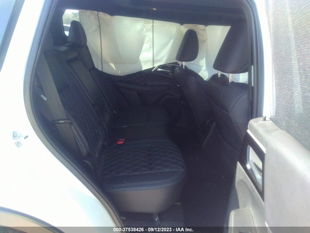 JA4J3VA8XPZ015005 Mitsubishi Outlander Sel