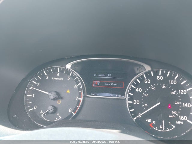 2016 NISSAN PATHFINDER SL VIN: 5N1AR2MM3GC657723