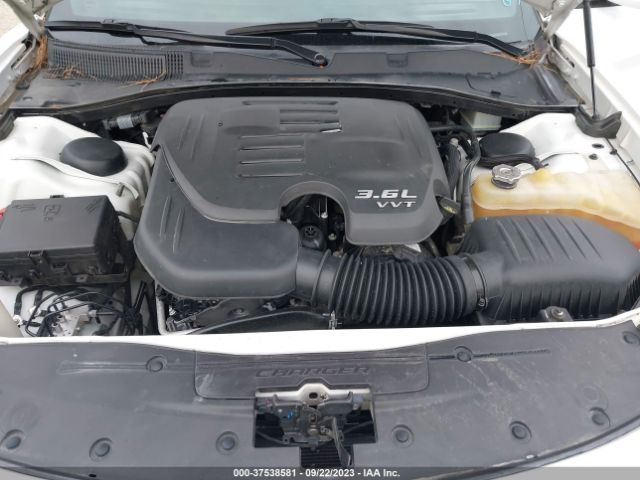 2C3CDXHG6HH528455 Dodge Charger Sxt