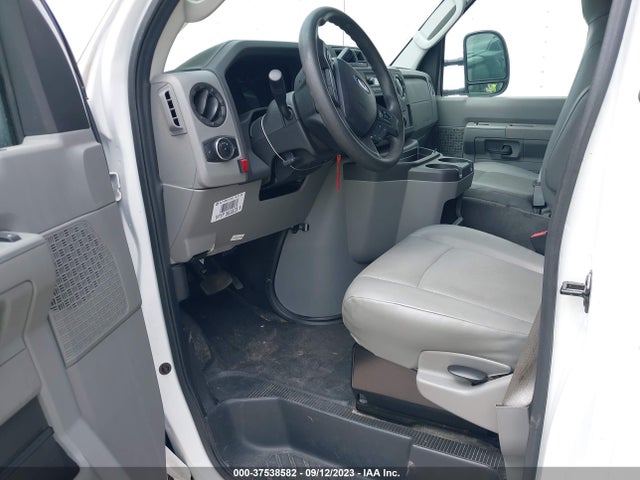 2021 Ford E-Series, VIN: 1FDWE3FN6MDC27669