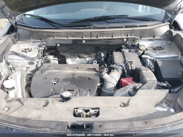 JA4APVAU1MU012035 Mitsubishi Outlander Sport Se