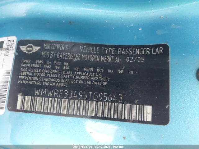 2005 MINI COOPER S WMWRE33495TG95643 Photo 8
