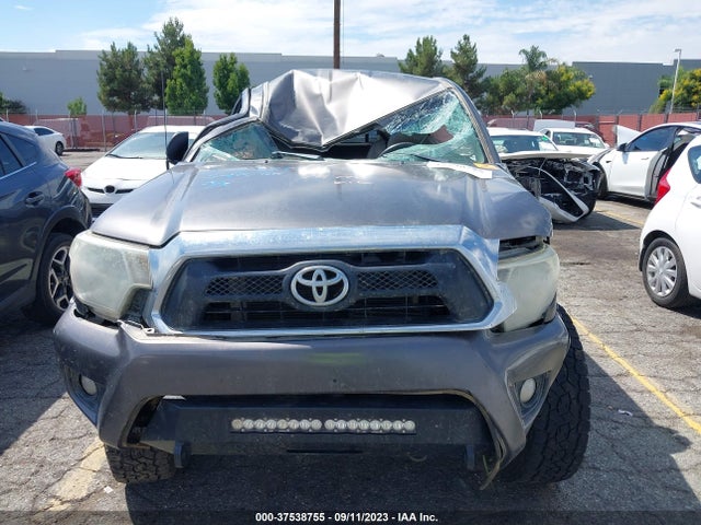 Toyota Tacoma Prerunner 2014 5TFTU4GN5EX064172 Image 4