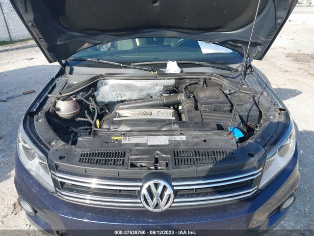 WVGAV7AX7FW503021 Volkswagen Tiguan Sel