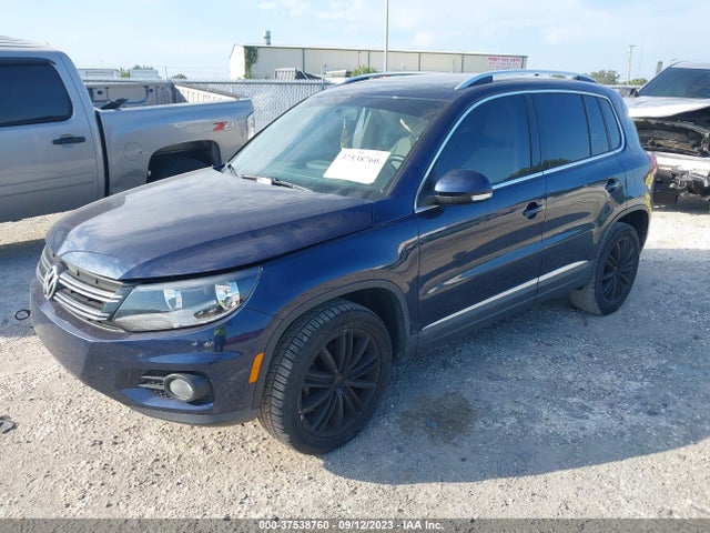 WVGAV7AX7FW503021 Volkswagen Tiguan Sel