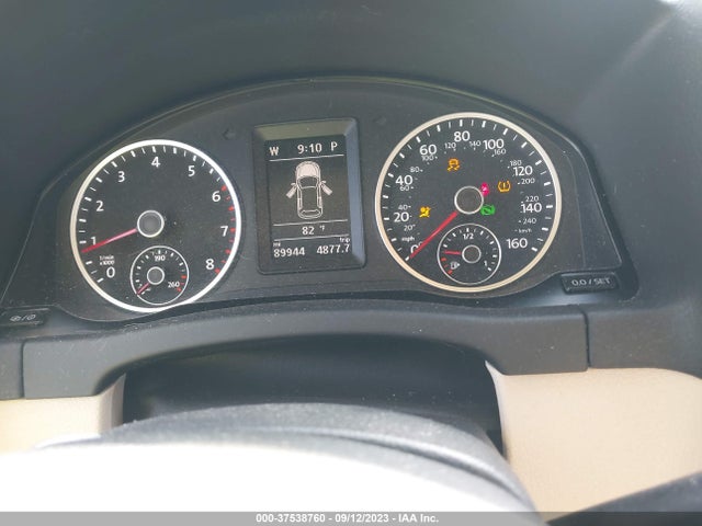 WVGAV7AX7FW503021 Volkswagen Tiguan Sel